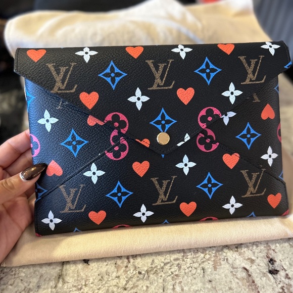Louis Vuitton Game On Large Kirigami Pochette Black - Picture 1 of 6